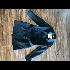 There’s a whole in the inside pocket